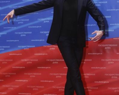 Анна Исаева показала, как могла «поджать» живот вплоть до 9